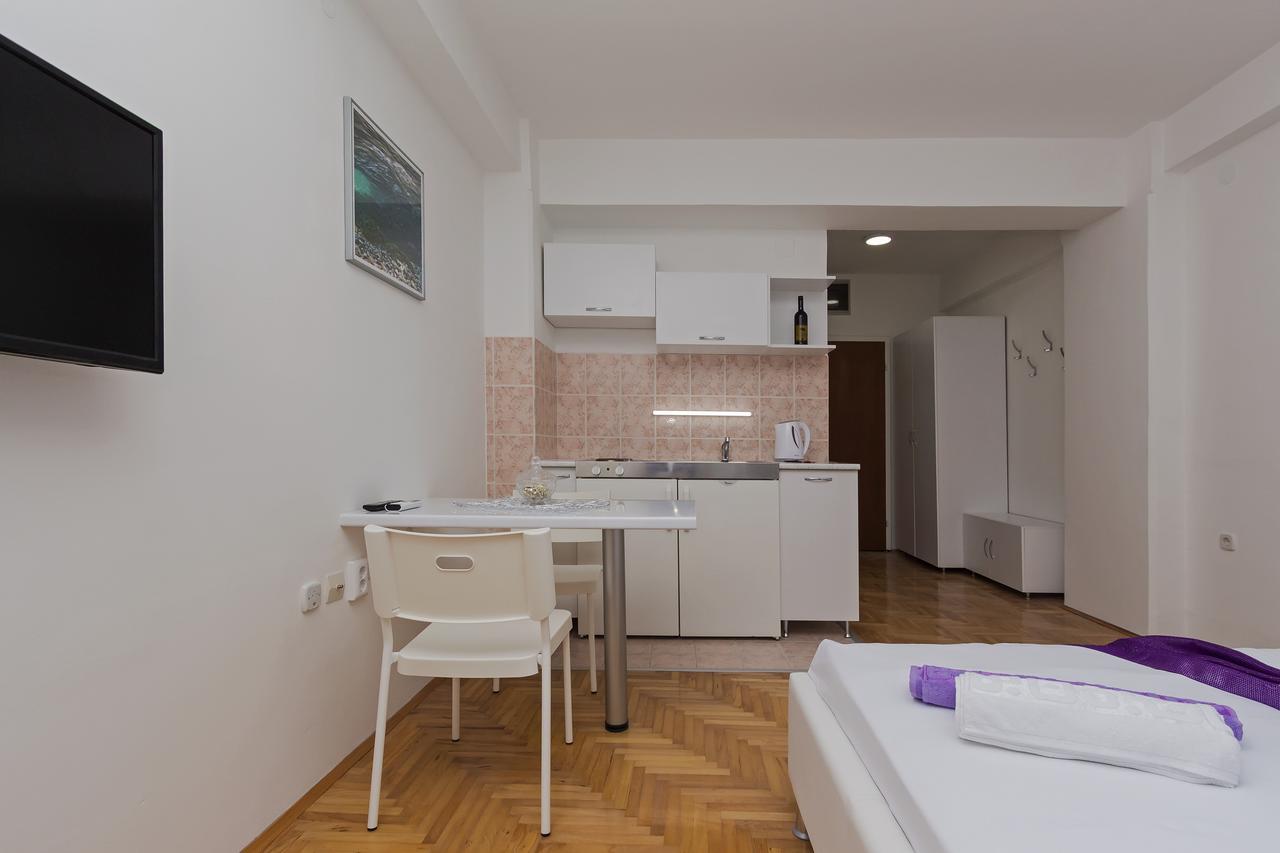 Protuger Apartment Ohrida Exterior foto